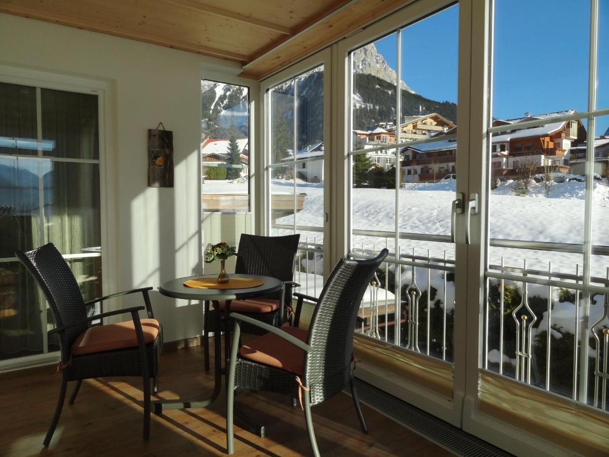 Appartements Loisachpromenade Ehrwald Buitenkant foto