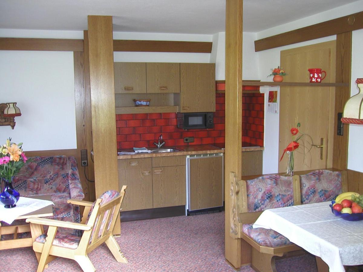 Appartements Loisachpromenade Ehrwald Buitenkant foto