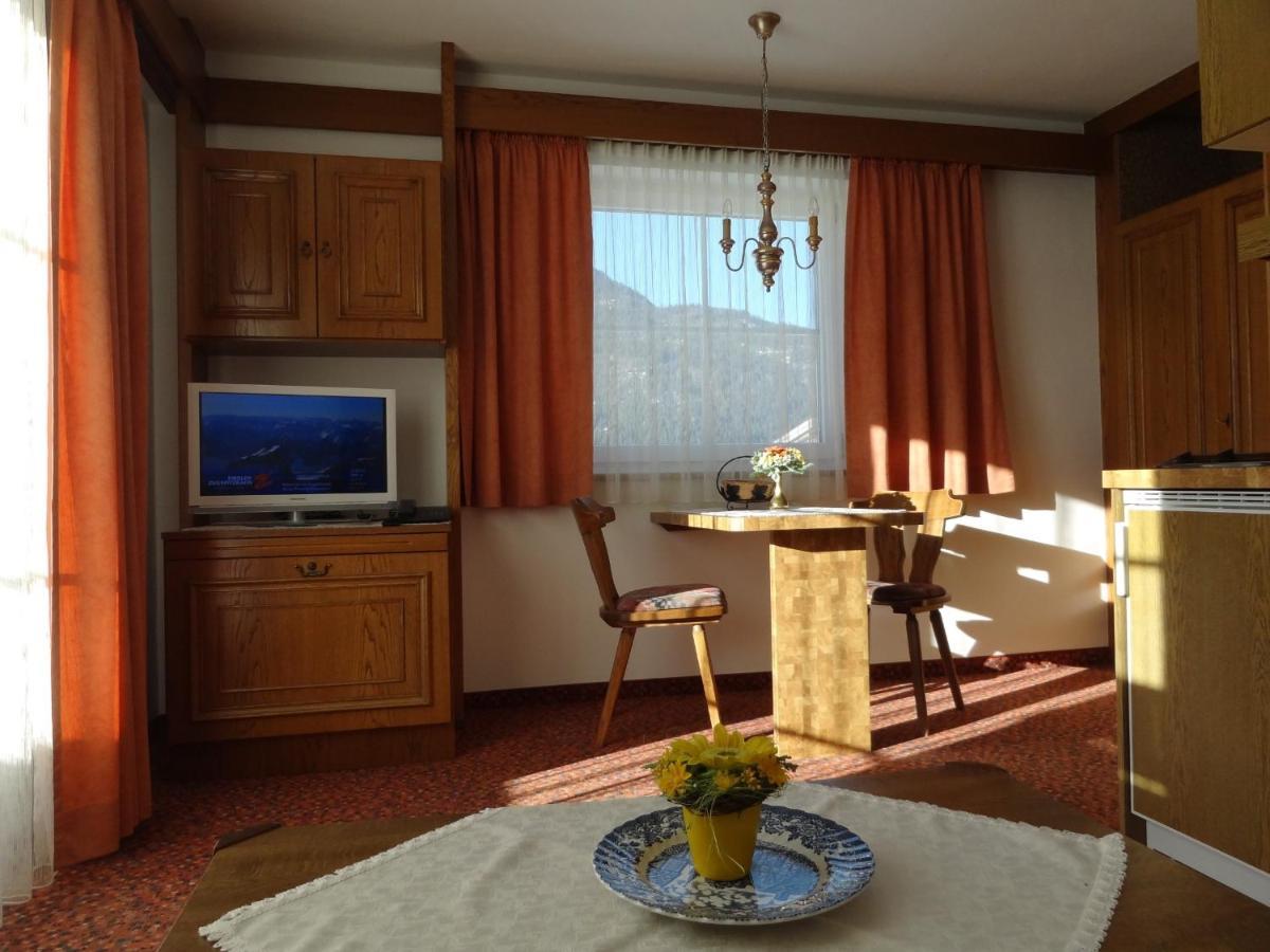 Appartements Loisachpromenade Ehrwald Buitenkant foto