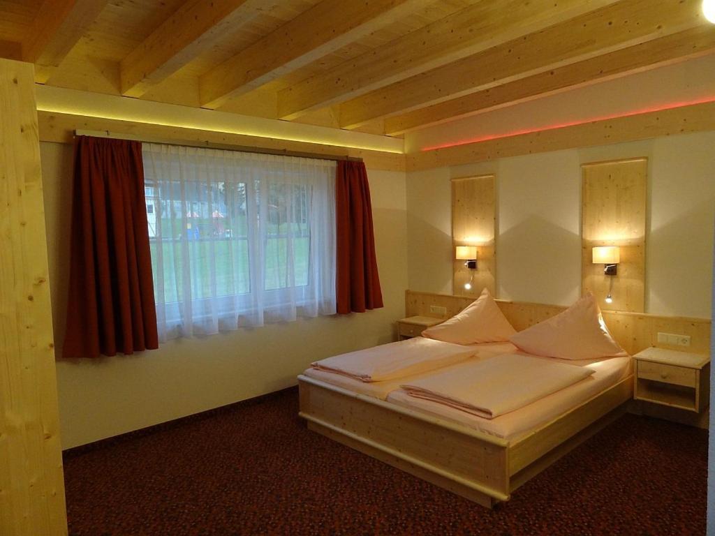 Appartements Loisachpromenade Ehrwald Buitenkant foto